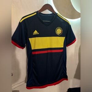 Adidas Columbia soccer jersey size small